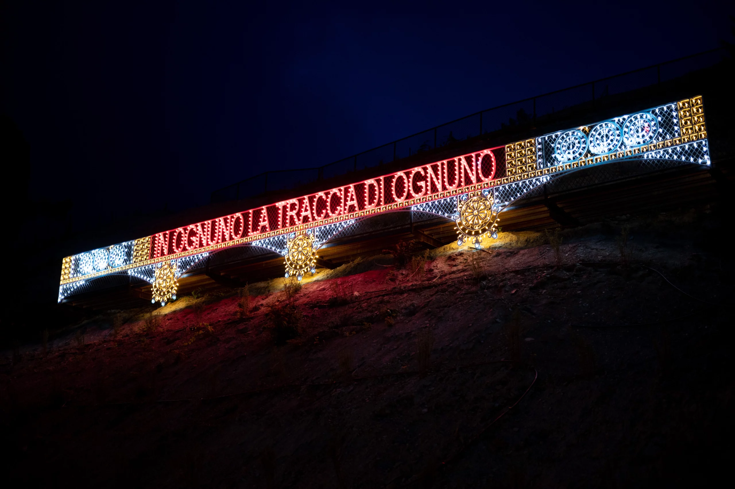 In ognuno la traccia di ognuno